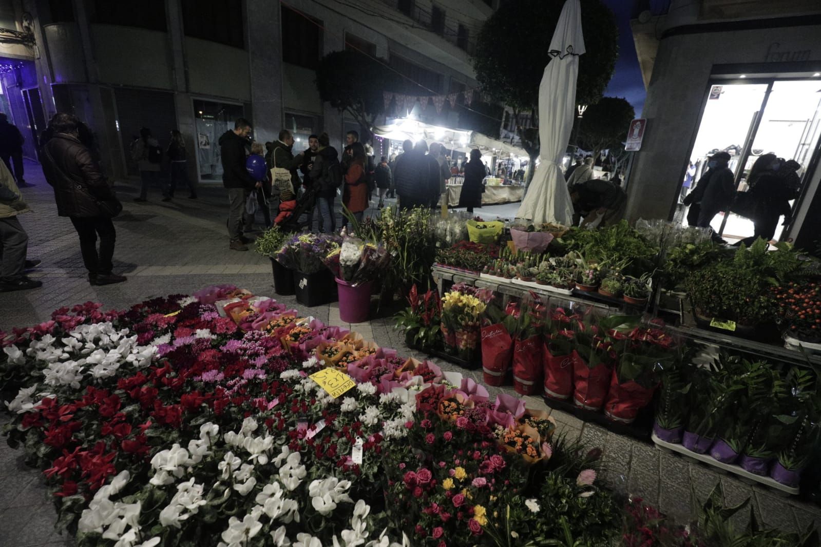 Dimecres Bo: marcha bajo control en la 'revetlla' de transición