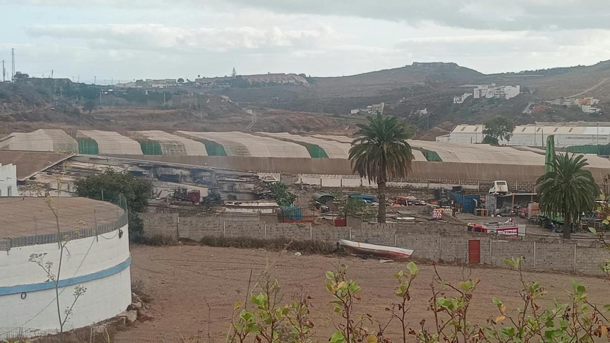 Extinguido el incendio en La Cazuela, en Tenoya, pendiente de esclarecer las causas que lo provocó