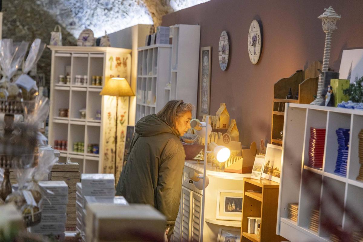 Los dulces de convento y monasterio ya están colocados en San Martín Pinario