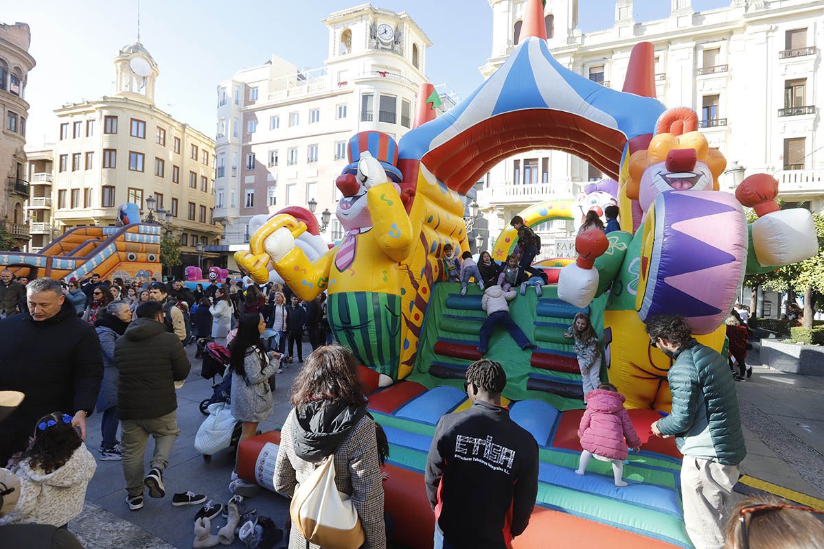 El fin de año infantil de las Tendillas, en imágenes