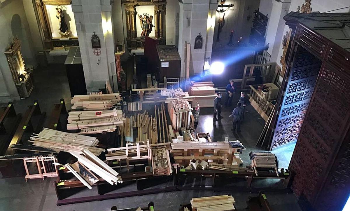 Imagen de todas las piezas del órgano, tras ser descargadas en la concatedral. | INFORMACIÓN