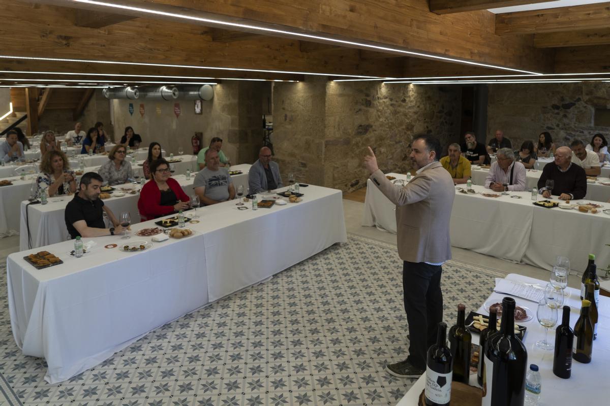 Una charla sobre las cualidades de los Barbanza-Iria.