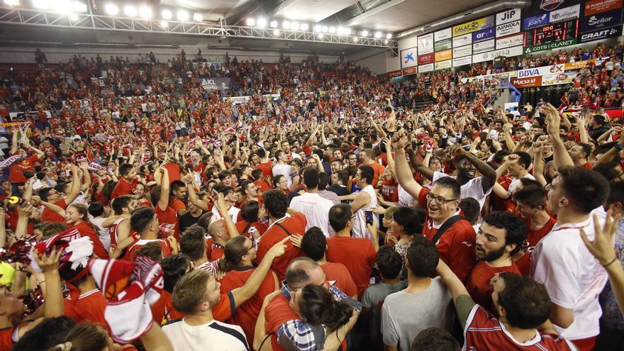 El Bàsquet Manresa celebra uns 90 anys descoberts fa poc