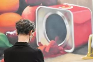 Galería | Un mural de Brea da sabor a la Capitalidad de Cáceres