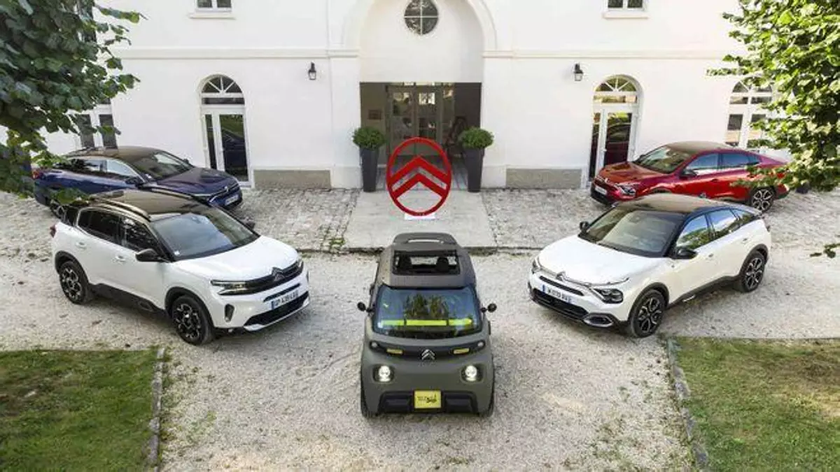 Citroën lanza la ofensiva electrificada más grande de su historia