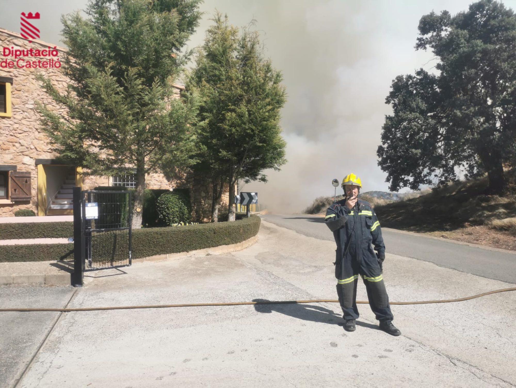Las imágenes del incendio forestal en Villanueva de Viver