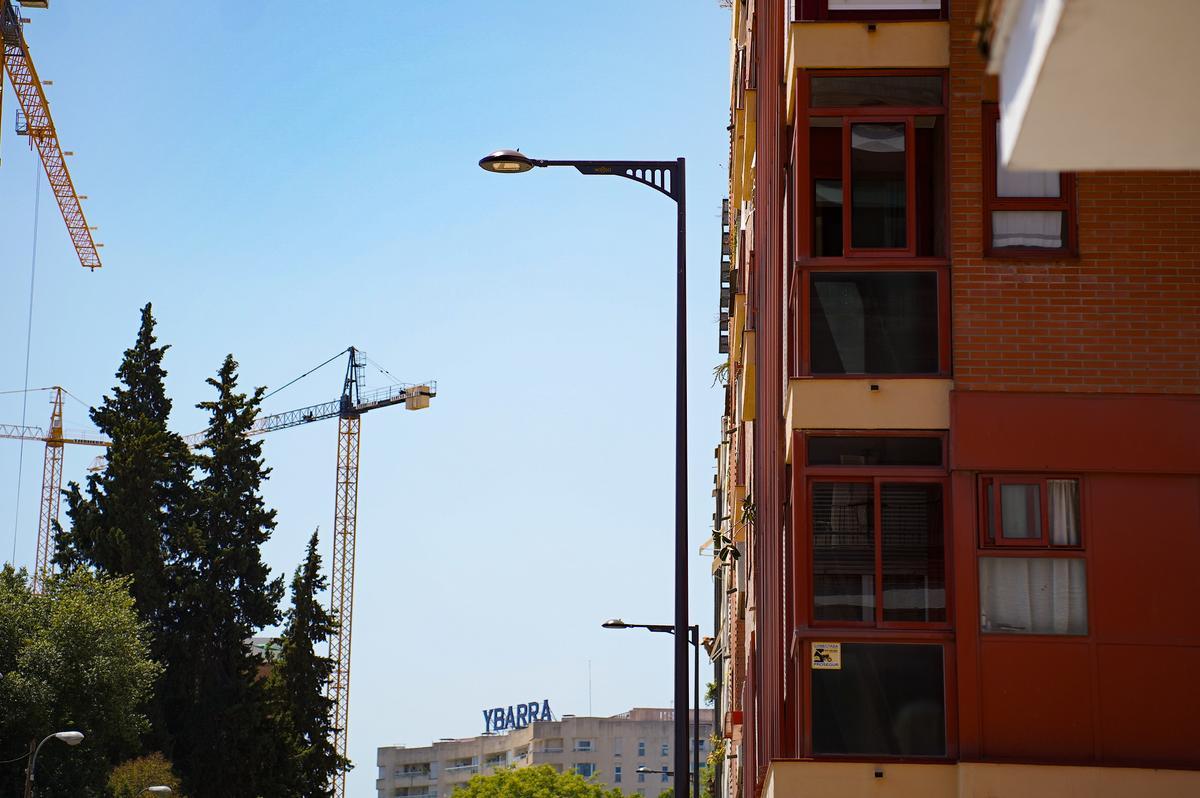 Farolas 'santelminas' de Los Remedios
