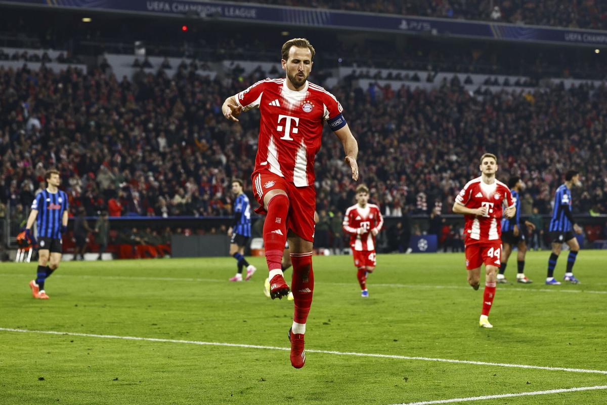 Harry Kane celebra su gol ante el Atalanta en la Champions League