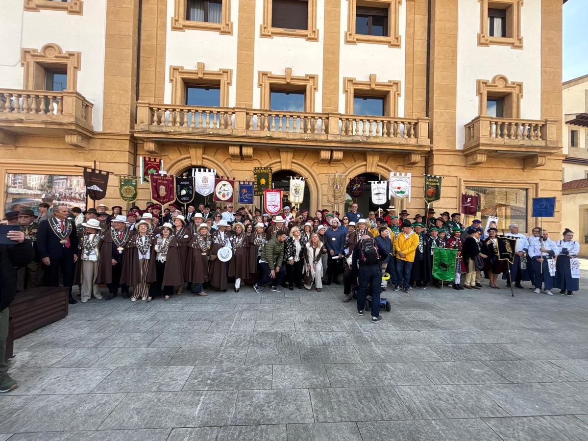 EN IMÁGENES: Pedro Morán y Joaquín Pajarón, protagonistas de les Fabes de Villaviciosa