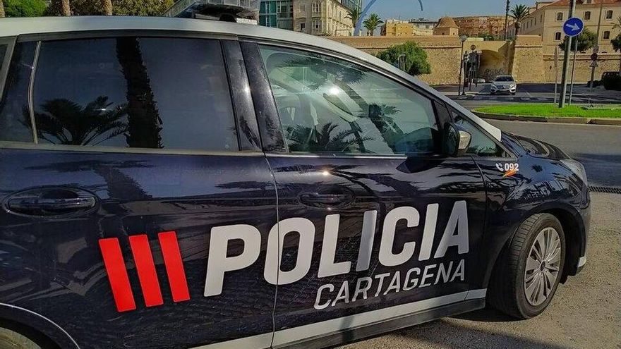 Acaba detenida tras conducir en dirección contraria en la autovía de La Manga