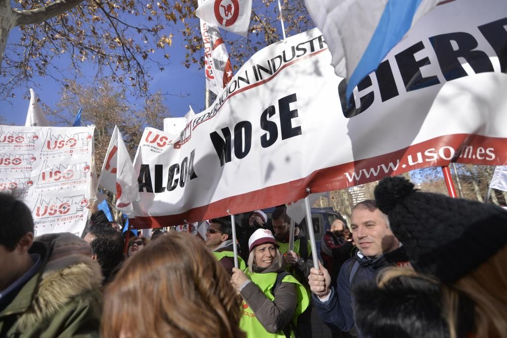 Manifestación de trabajadores de Alcoa en Madrid