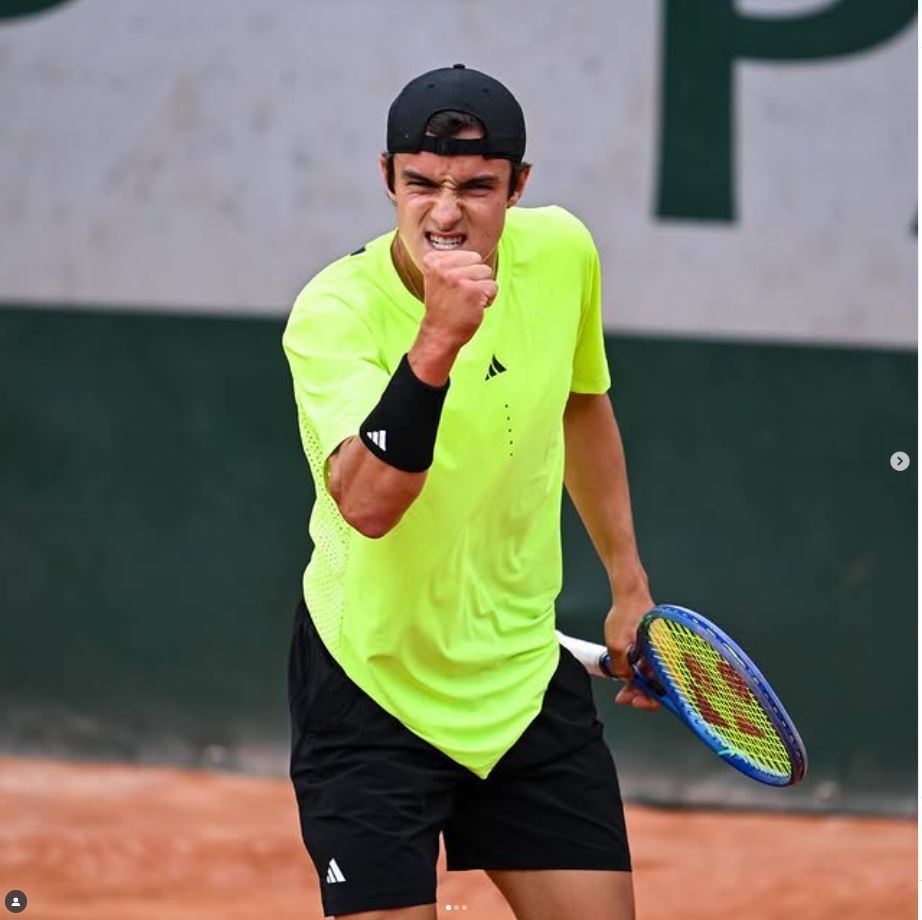 Andrés Santamarta durante un partido.