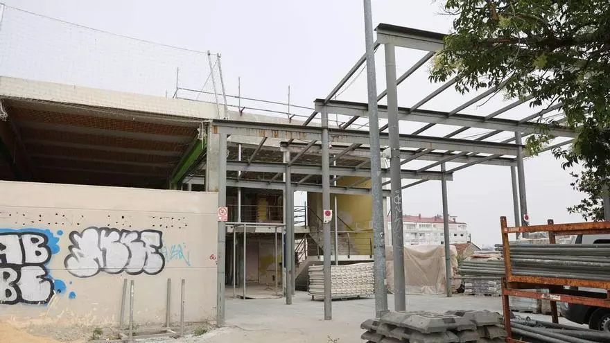 La piscina de Teis cumple un año en reconstrucción: el objetivo es tenerla lista a principios de 2027