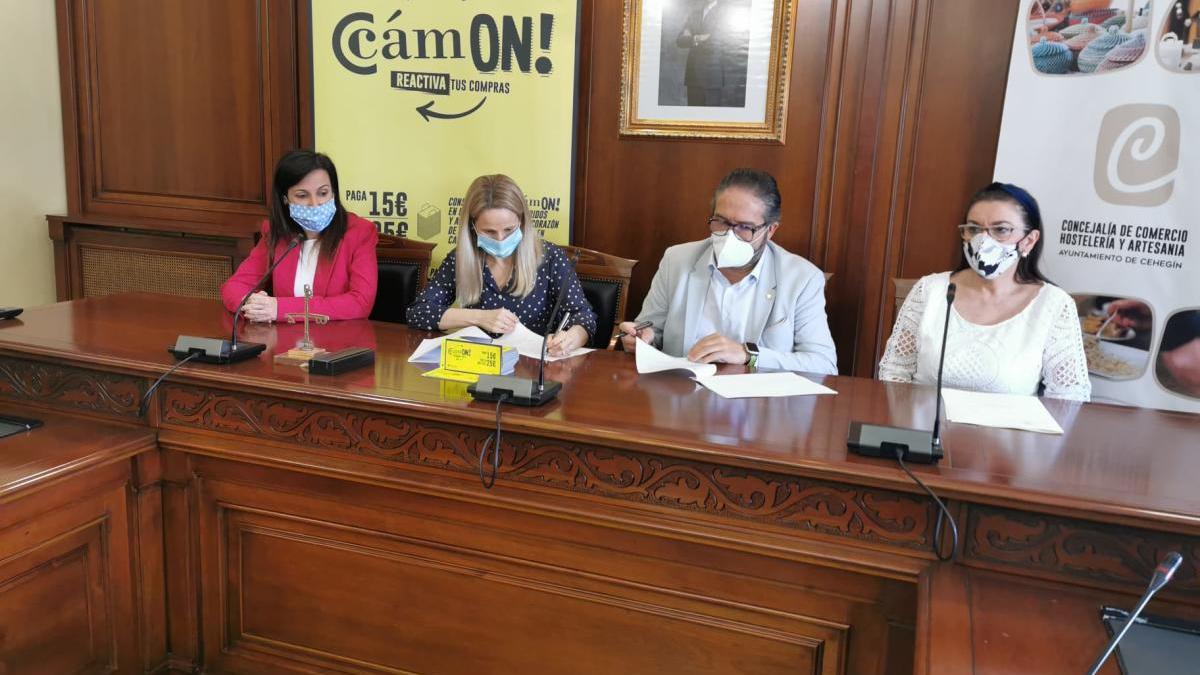 El Ayuntamiento de Cehegín se suma a la campaña de la Cámara de Comercio Cam on!