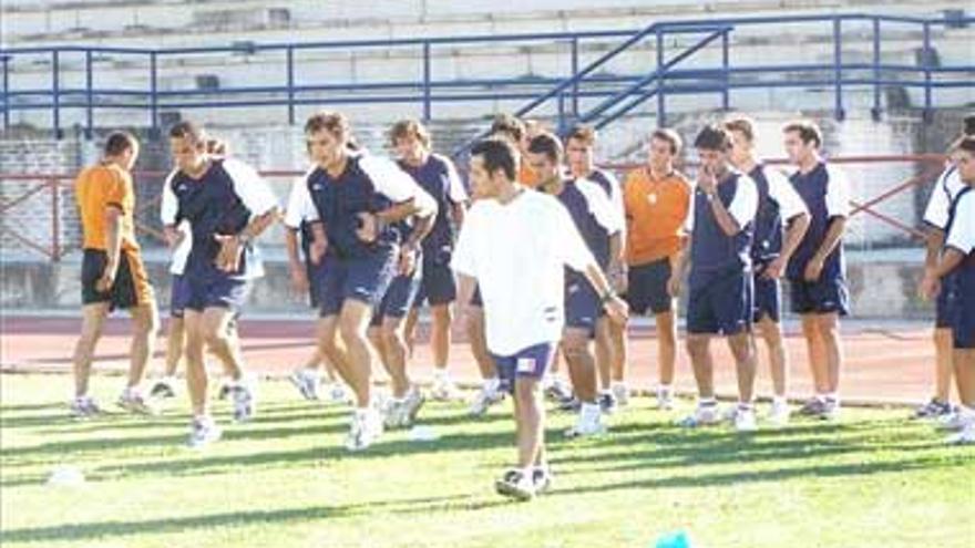 Juan Valadés, director deportivo del Don Benito