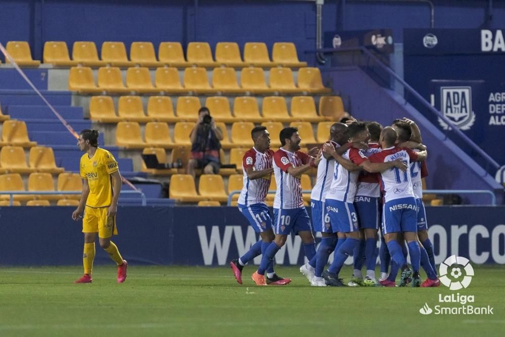 Partido de fútbol: Alcorcón-Sporting de Gijón