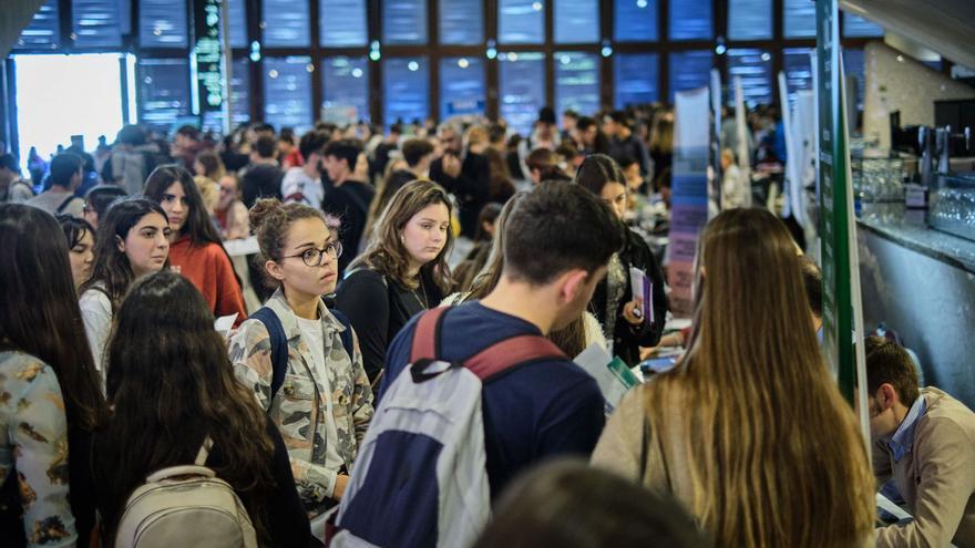 El 76% de los universitario canarios cursan sus estudios en el Archipiélago