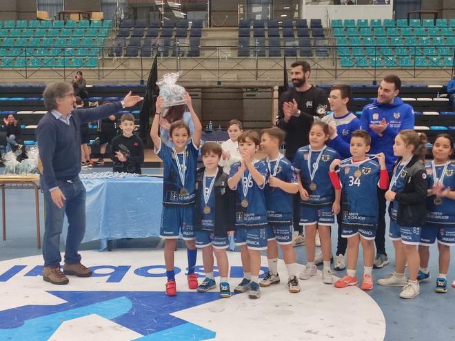 Rodrigo Corrales en el I Torneo de Nadal de Cangas