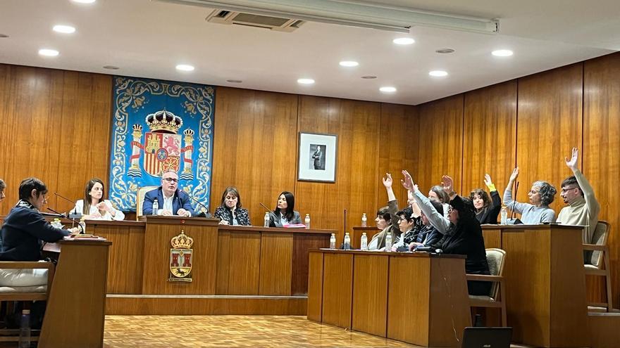 Ibi sale del bloqueo económico tres años después con la aprobación de las cuentas de 2025