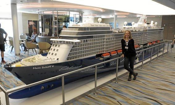 "Mein Schiff 4"