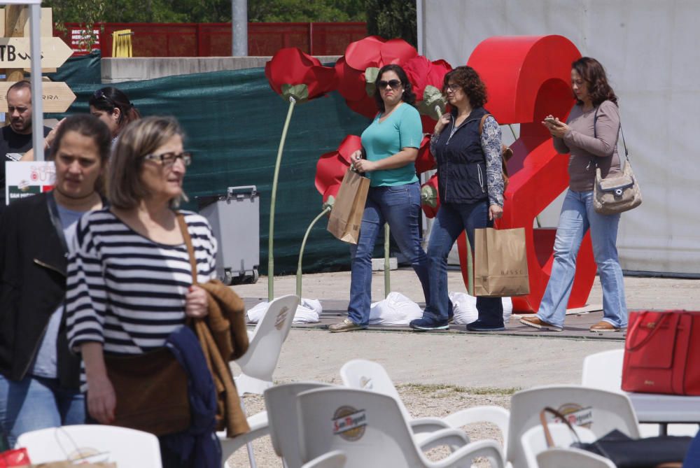 El Shopp Out obre portes amb una gran afluència de públic