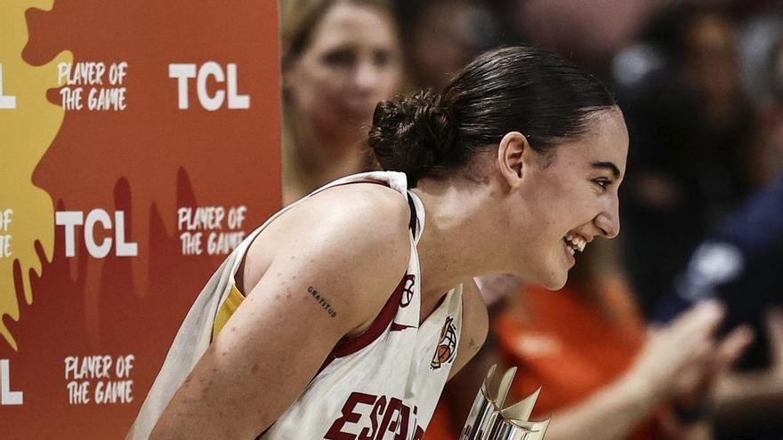 Iyana Martín, una jugadora "hipnótica" y un referente del baloncesto femenino: "En casa me mantienen los pies en el suelo"