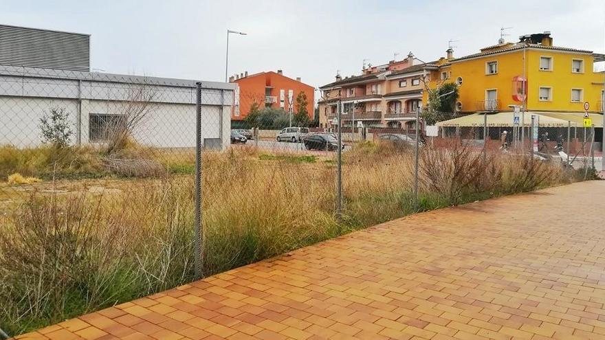 Els terrenys a l&#039;avinguda de Catalunya que l&#039;Ajuntament de Palamós ha cedit per va la promoció d&#039;habitatges socials al municipi