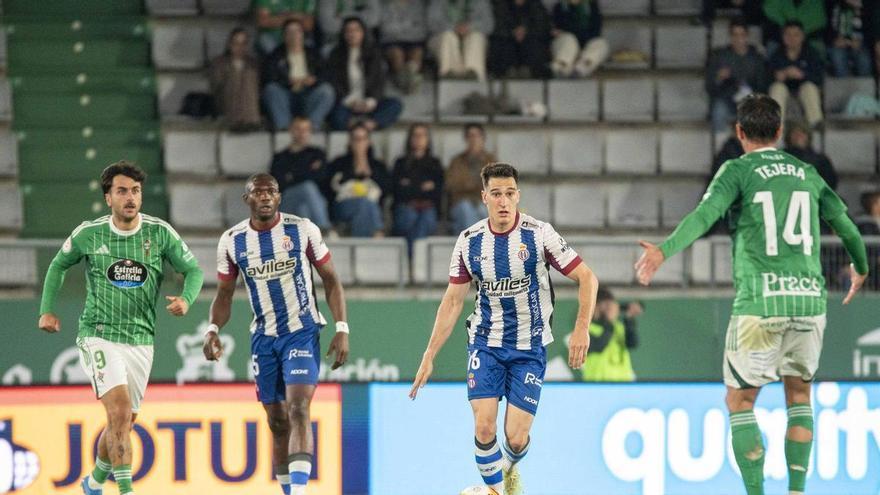 Las notas del Racing de Ferrol-Avilés: dos sobresaliente y cuatro notables en el mejor partido de la época Escobar