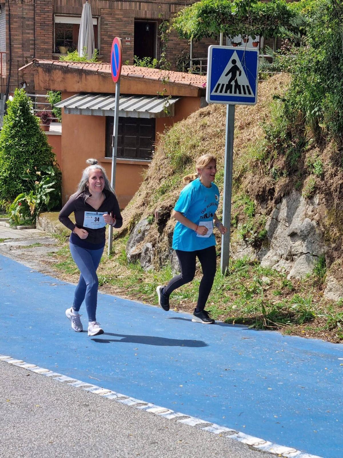 Corrieron en las inmediaciones del colegio por el Monte dos Remedios, conjugando deporte y naturaleza