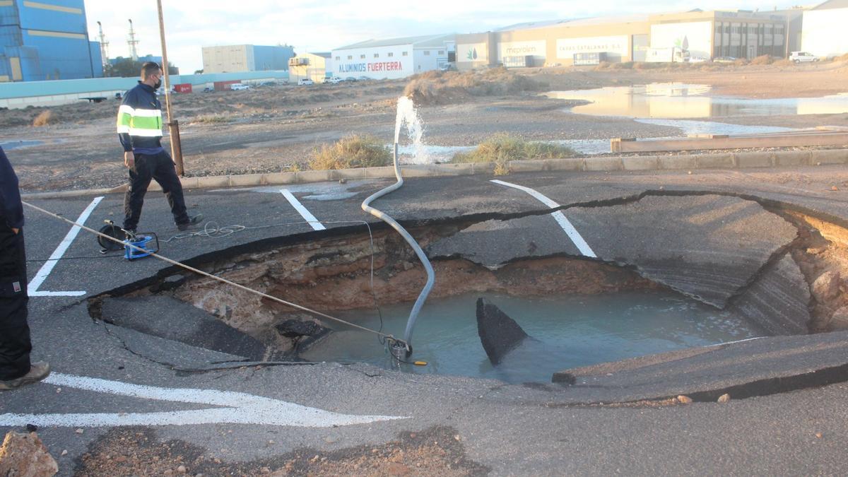 Contratan a 13 personas ante los problemas hídricos de Fuerteventura