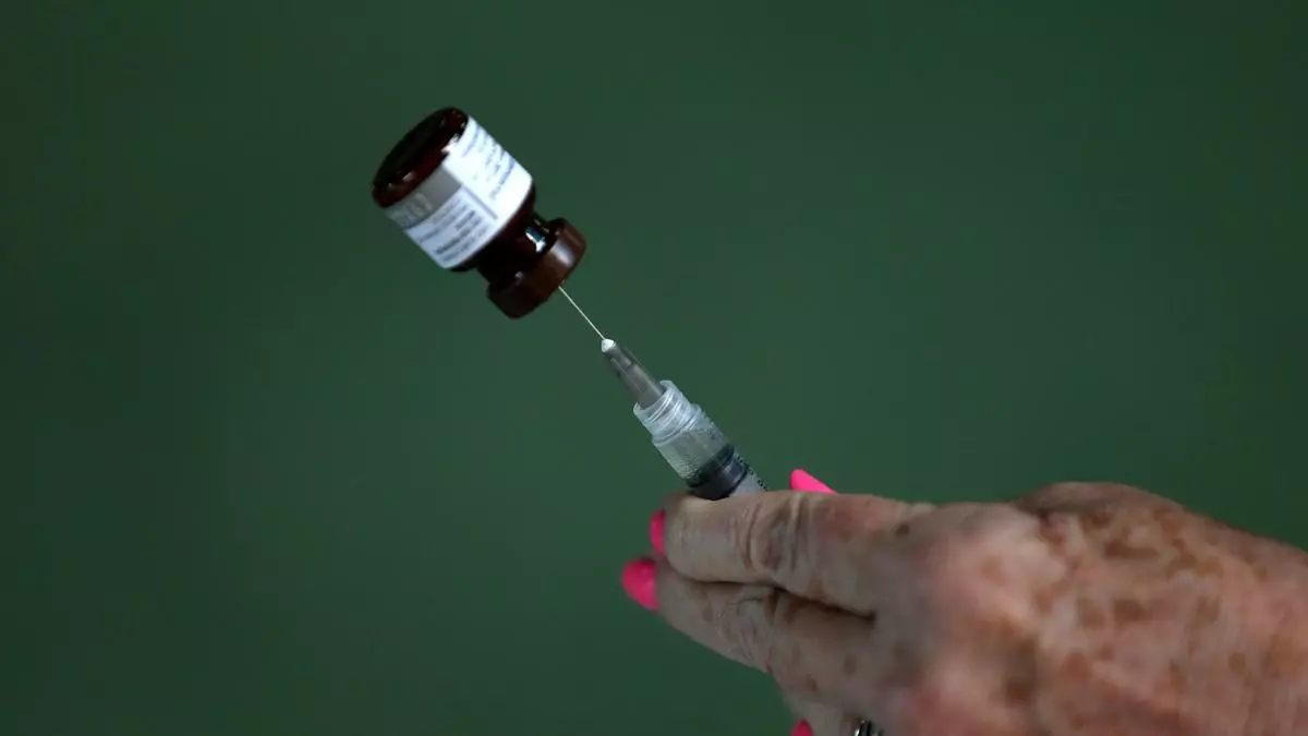 Vacunación contra la fiebre amarilla: ¿Quién debe vacunarse antes de viajar y cuándo es obligatoria?