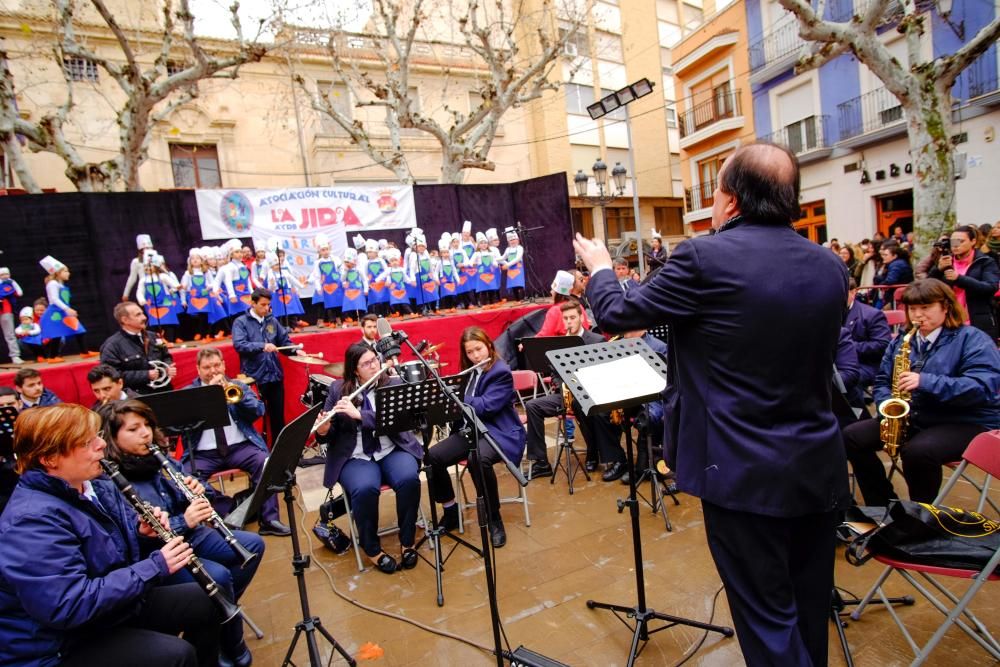 Trece grupos de adultos, jóvenes y niños han participado hoy en esta celebración declarada de Interés Turístico Provincial