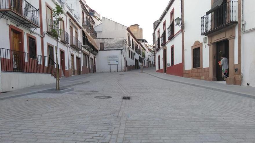 El Ayuntamiento renueva la calle Domingo de Lara