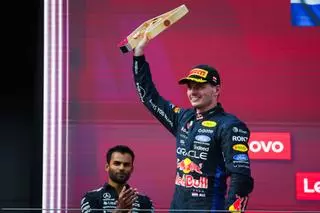 Desde Italia sitúan a Checo Pérez en Williams y a Verstappen una temporada más en Red Bull