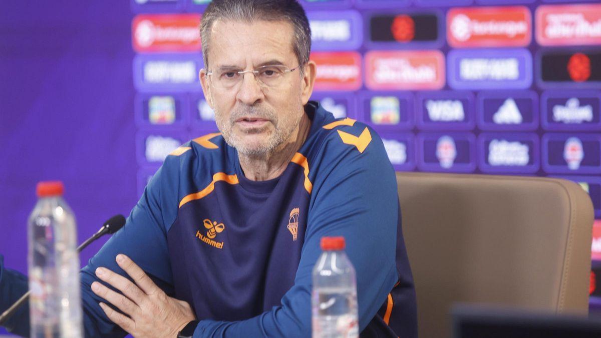 Pedro Martínez responde sobre la petición de aficionados de que no se juegue contra el Hapoel Tel Aviv