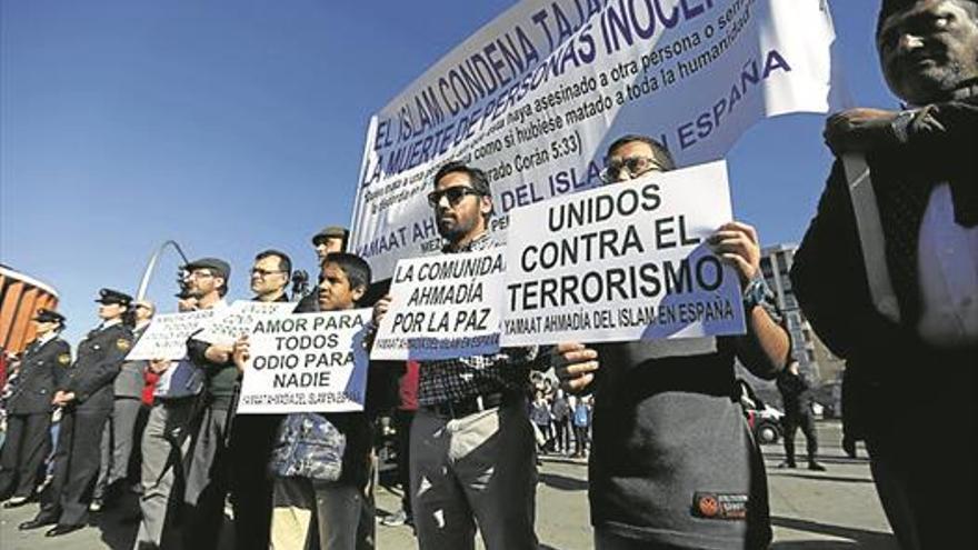 Madrid evoca trece años después el 11-M apelando a «la verdad»