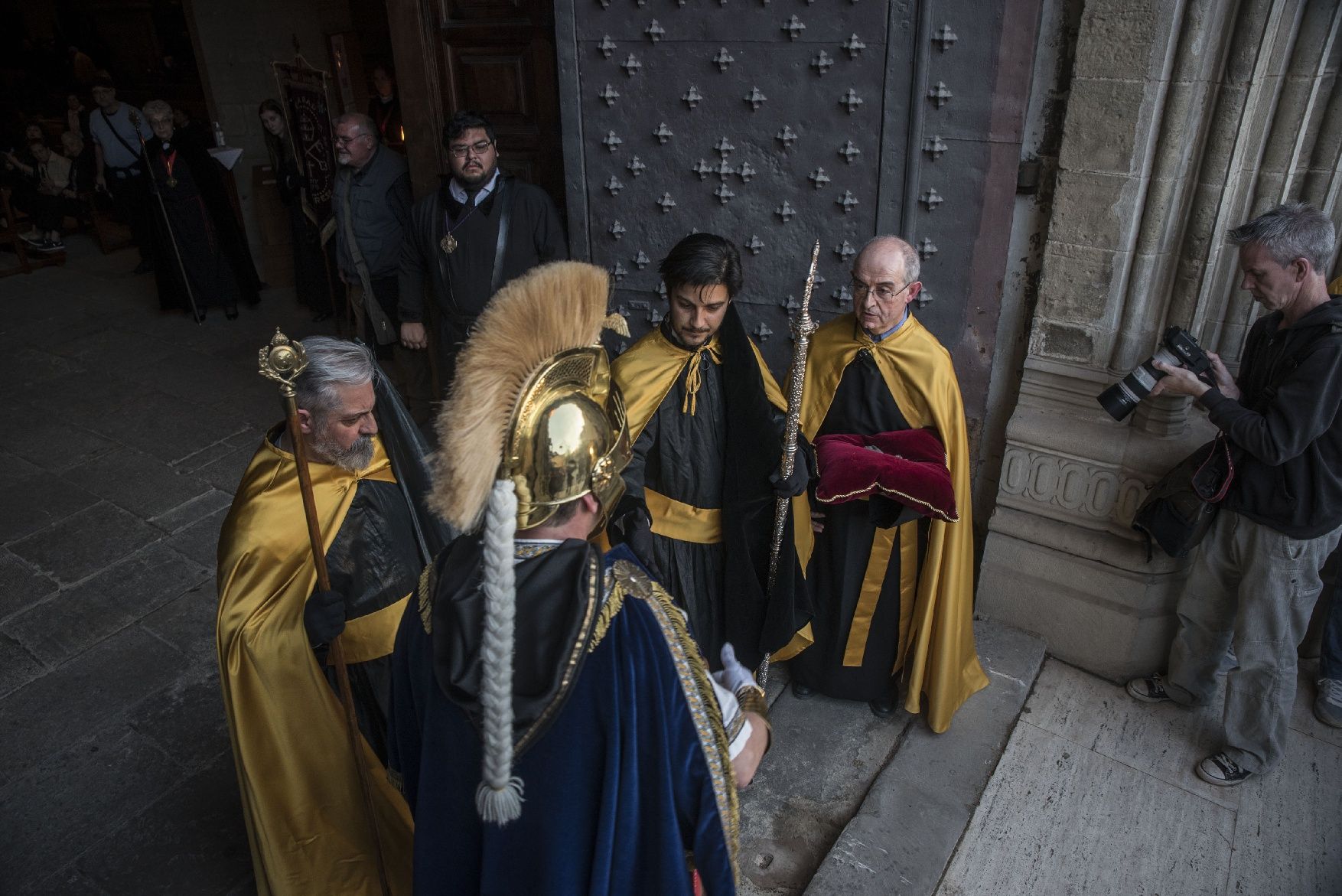 Les millors imatges de la processó de Divendres Sant de Manresa