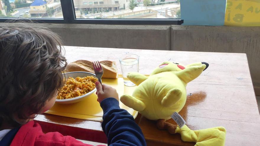 Benidorm repartirá otra remesa de menús a 1.000 niños con beca de comedor