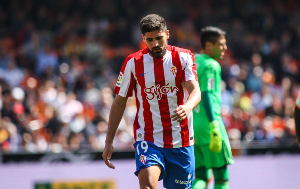 El partido entre el Valencia y el Sporting, en imágenes