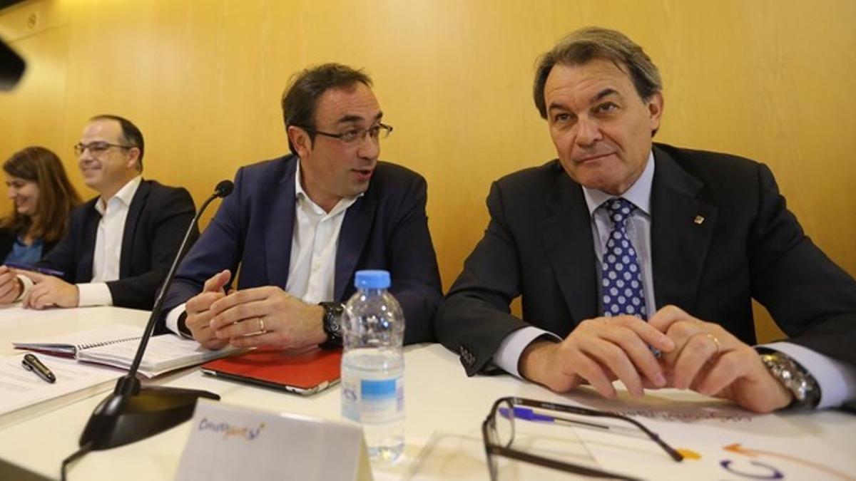 Reunión del comité ejecutivo nacional de CDC, presidido por Artur Mas, este lunes.