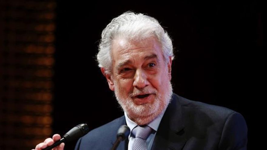 Plácido Domingo renuncia a volver a cantar en la ópera de Nueva York