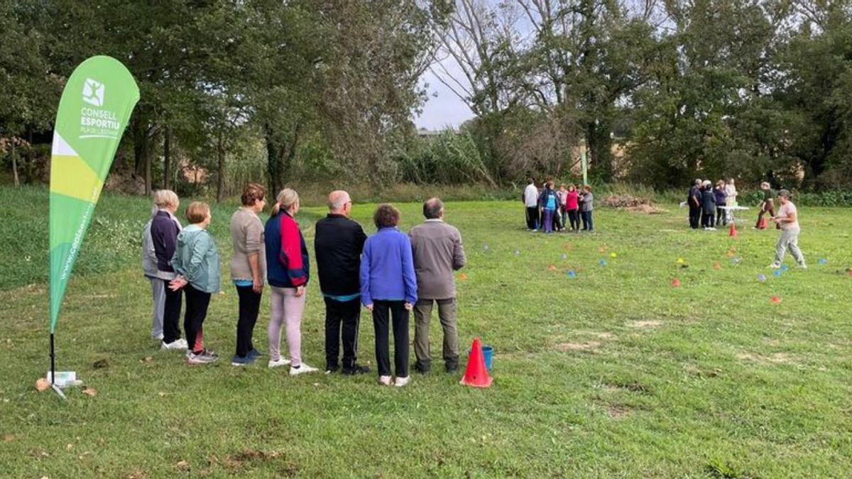 Els participants ahir, en un moment de les proves. | CONSELL COMARCAL PLA DE L’ESTANY