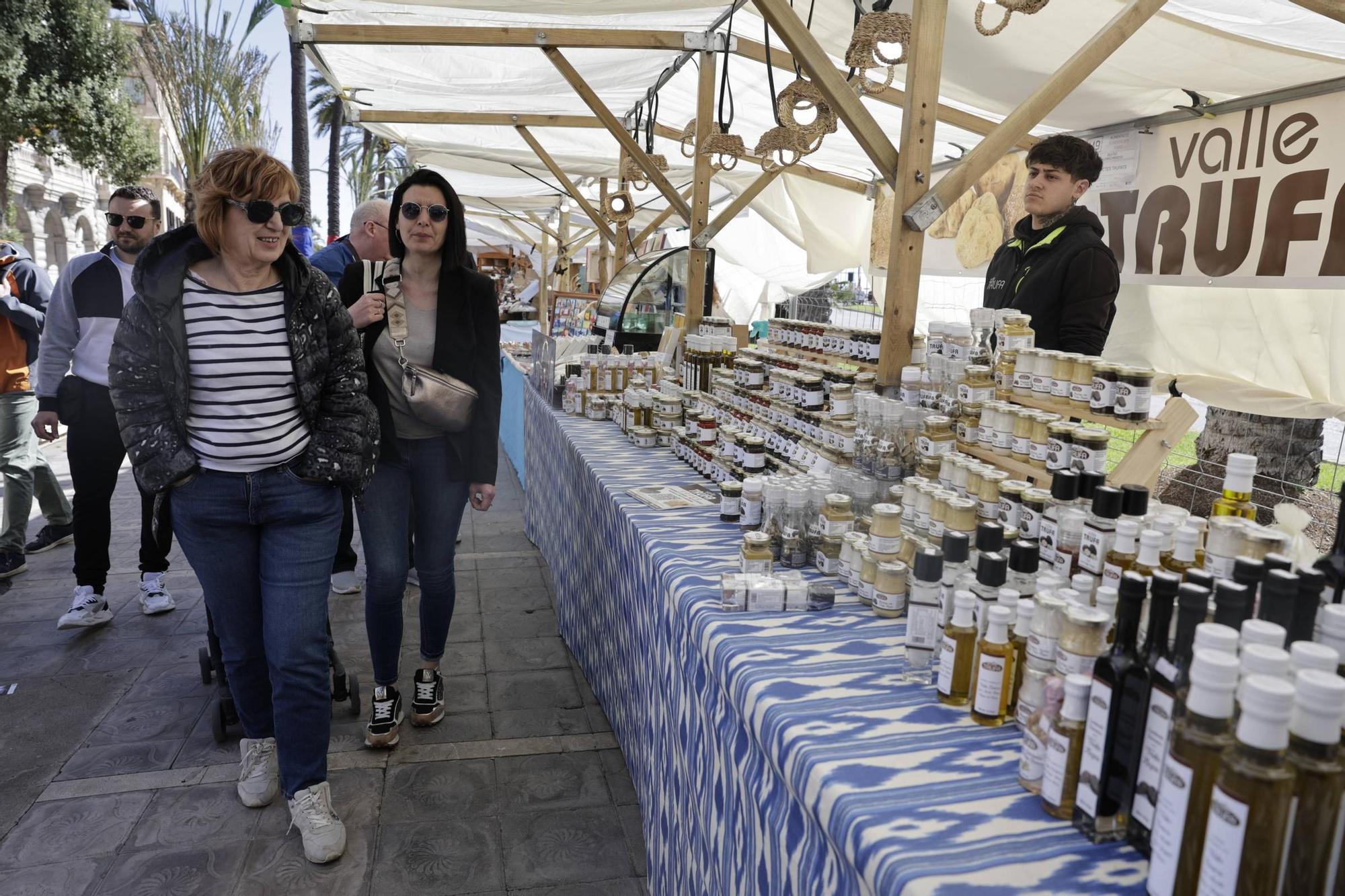 Caluroso arranque del Mercado de les Illes Balears