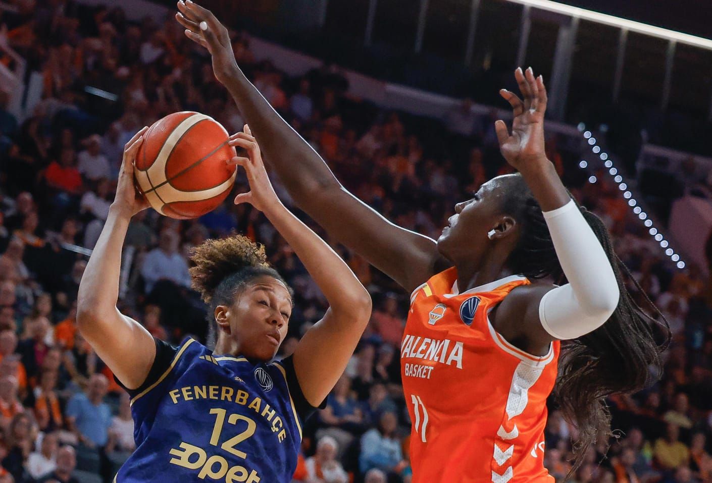 Todas las fotos del Valencia Basket contra el Fenerbahce de Euroliga femenina
