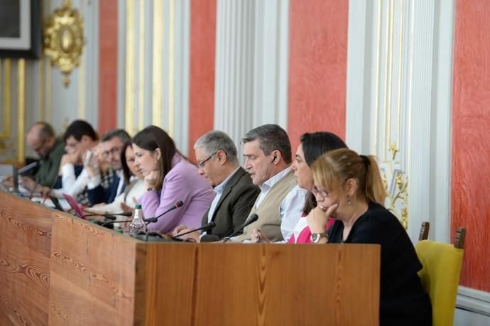 Las Palmas de Gran Canaria.  Pleno del ayuntamiento.  | 28/02/2020 | Fotógrafo: José Carlos Guerra