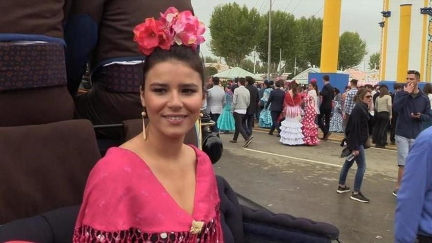 Tana Rivera luce en el Real de la Feria de Abril