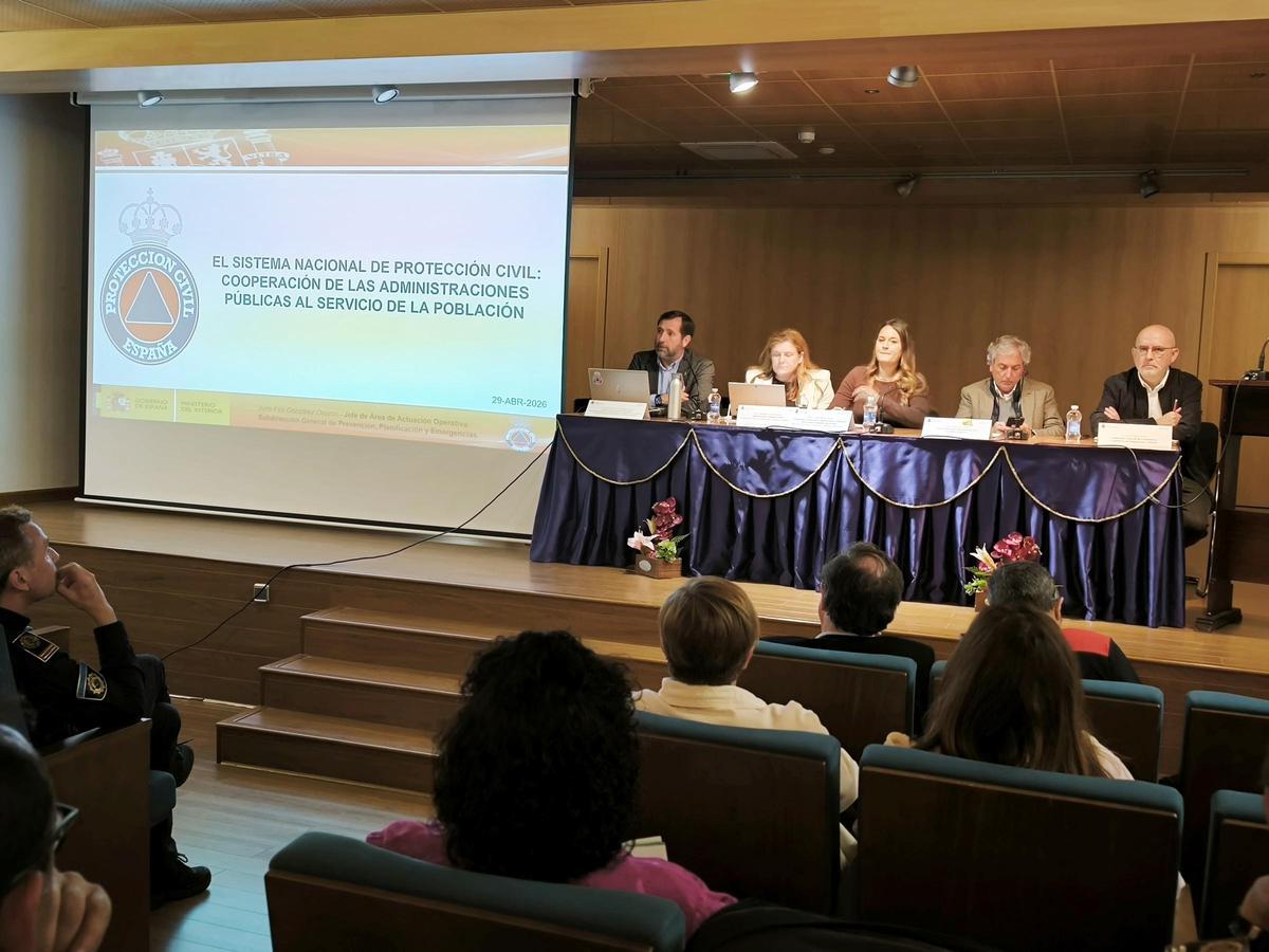 Benetússer asiste a la reunión de la comisión mixta de la dana celebrada en Utiel.