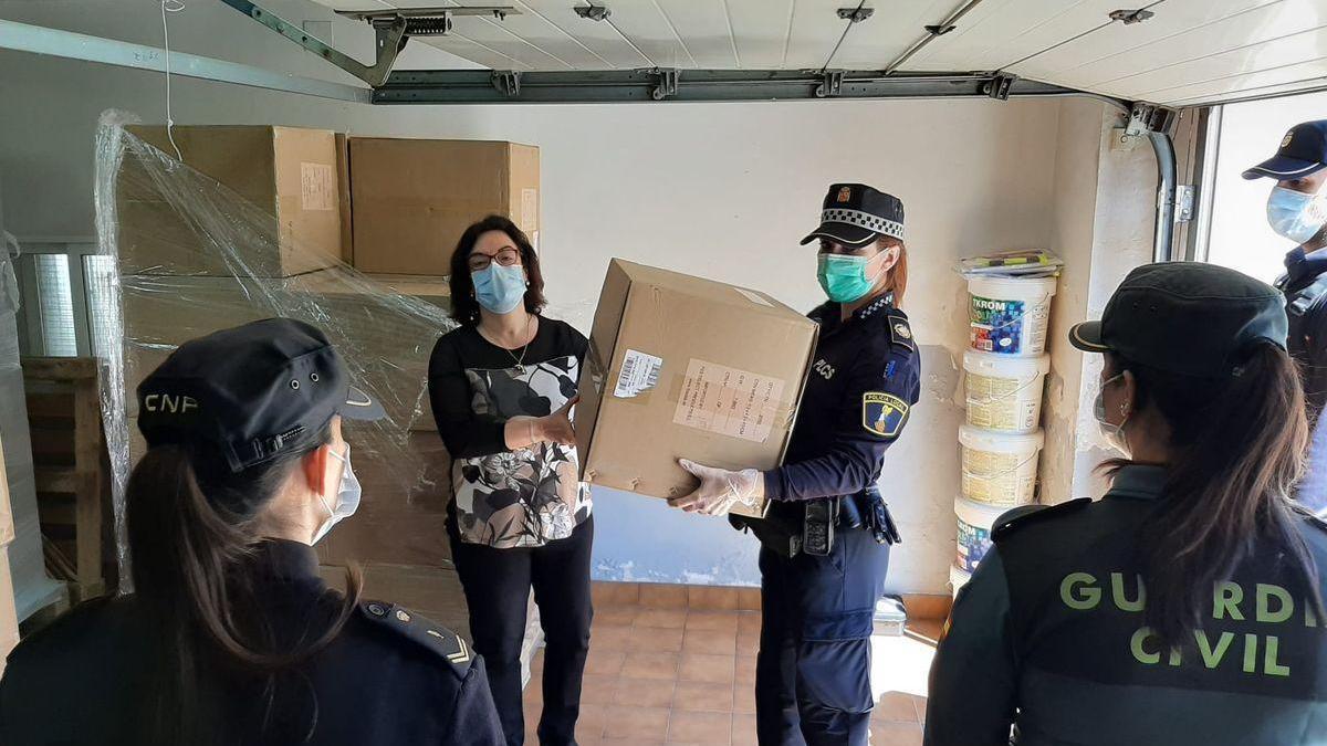 El Gobierno entrega 130.000 mascarillas para los trabajadores en Castellón