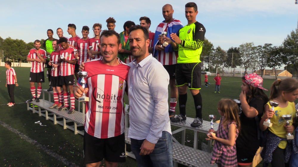 El Montesinos celebra el ascenso por todo lo alto