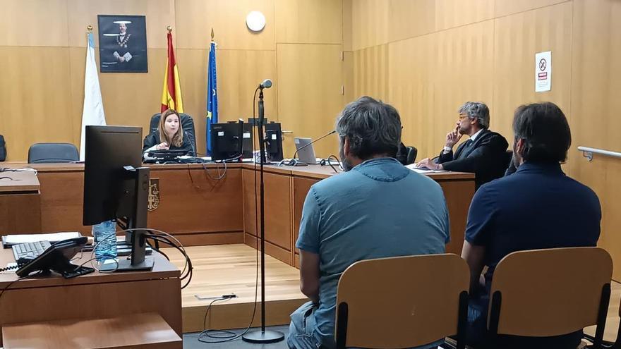 Un trabajador de un aserradero con una mano «catastrófica»: 